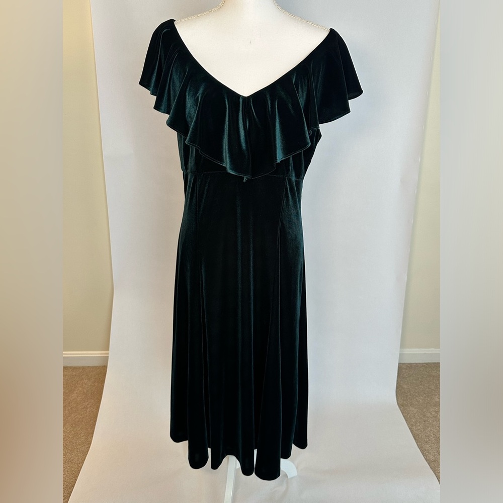 Jessica Howard Midi Velvet Off-Shoulder Dress - Size 14